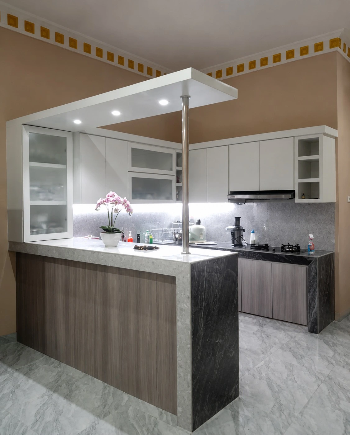 Kitchen set custom Jaya Intero